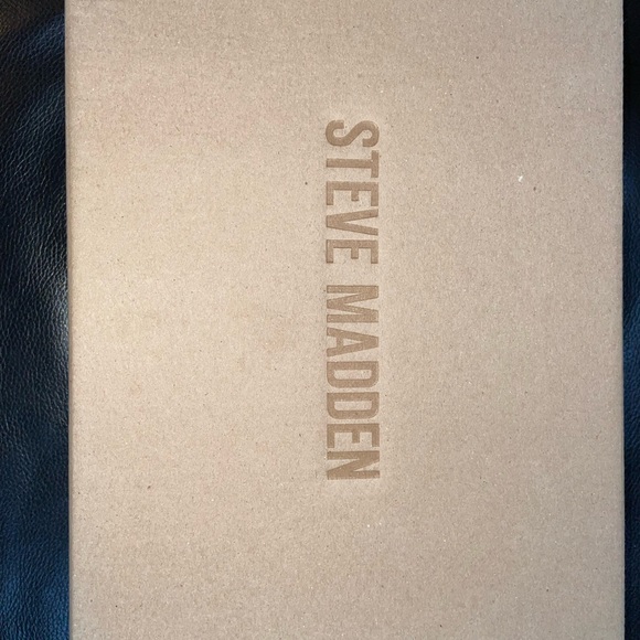 Steve Madden Womens Tracey F Suede Lace-Up High Top Sneakers SZ 8.5 - Picture 5 of 11